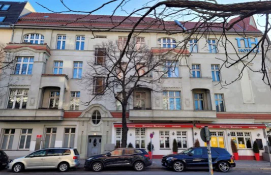wohn-und-geschaeftshaus-in-berlin-lichtenberg